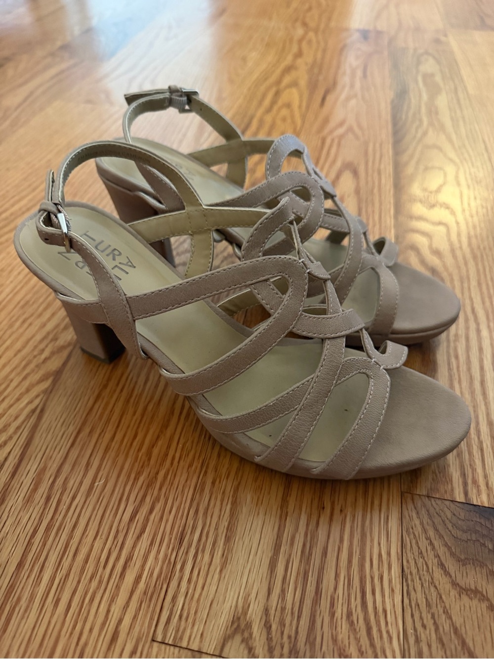 Naturalizer Women's Taupe Strappy Block Heel Sandals